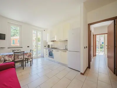 Cucina o angolo cottura di Apartment Tulipano by Interhome