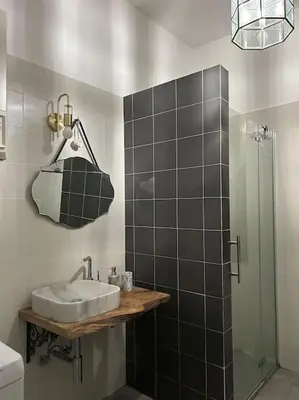 Bagno di App di Tania