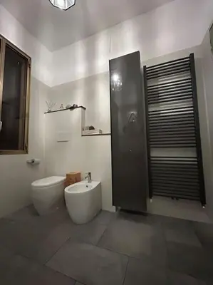 Bagno di App di Tania