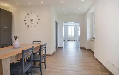 Planimetria di 2 Bedroom Gorgeous Home In Bonassola