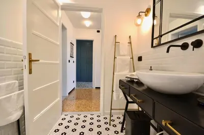 Bagno di Cosy Home Riviera Wi-fi, AC, terrace 3 BDR