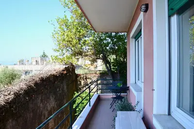 Balcone o terrazza di Cosy Home Riviera Wi-fi, AC, terrace 3 BDR