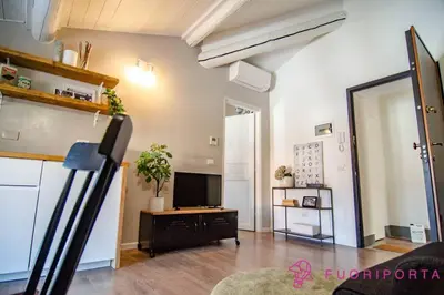 Cucina o angolo cottura di FuoriPorta Affitti Brevi - Corte 4 con parcheggio gratuito