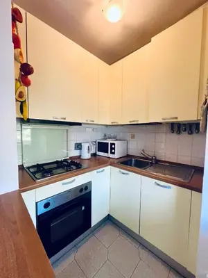 Cucina o angolo cottura di Appartamenti nei pressi della stazione