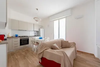 Cucina o angolo cottura di JOIVY La casa di Rosetta