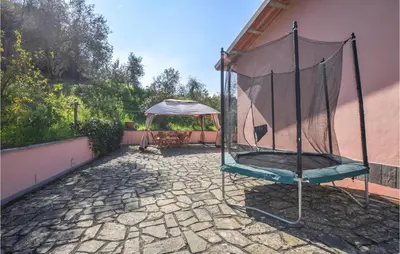 Giardino di Gorgeous Home In Fivizzano With Wifi