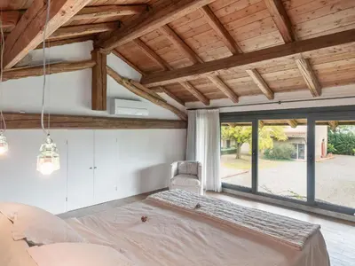 Letto o letti in una camera di Apartment near Cremona in Historic Convent