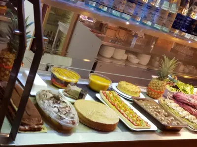 Cibo presso il motel o nelle vicinanze