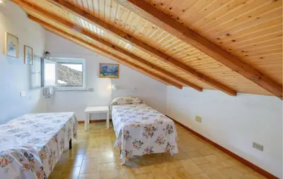 Letto o letti in una camera di Amazing Apartment In Moneglia
