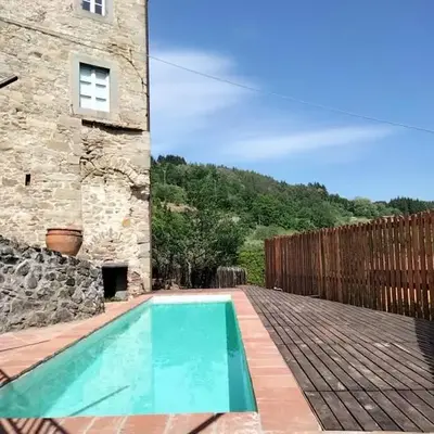 GuestHost - Sillicagnana Castle Villa with Swimming Pool!