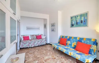 Area soggiorno di Pet Friendly Apartment In Moneglia
