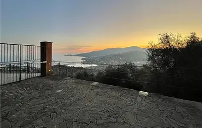 Paesaggio naturale nelle vicinanze della casa vacanze