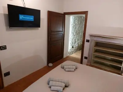 TV o dispositivi per l'intrattenimento presso Caolzio18